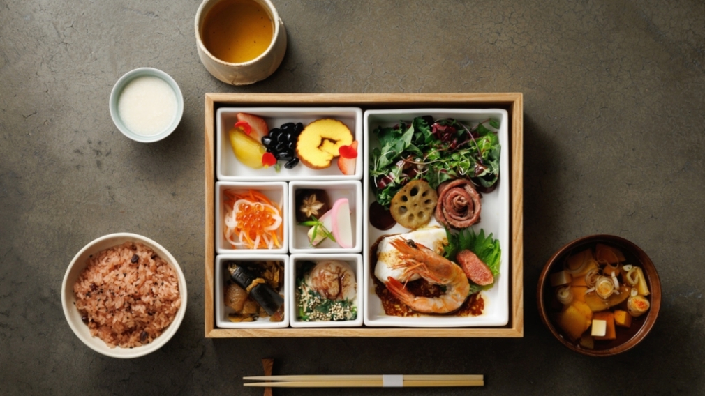■年末年始限定■【朝食付】ー「朝いちばんの贅沢」を緑とアートの空間でー