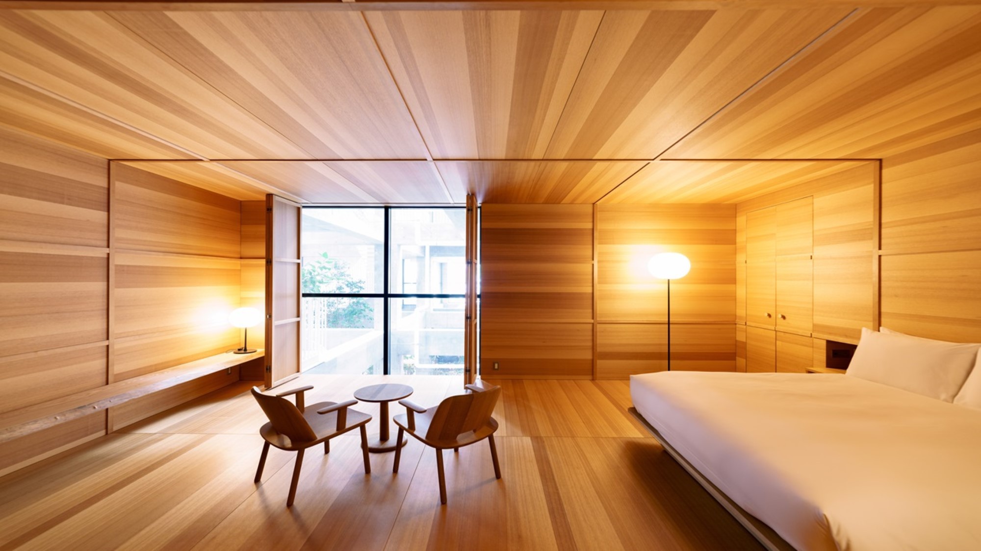 高級感漂う稀少価値、高級リース&オブジェ。ホテルレストランや玄関など存在感抜群。 鉄板焼き 善