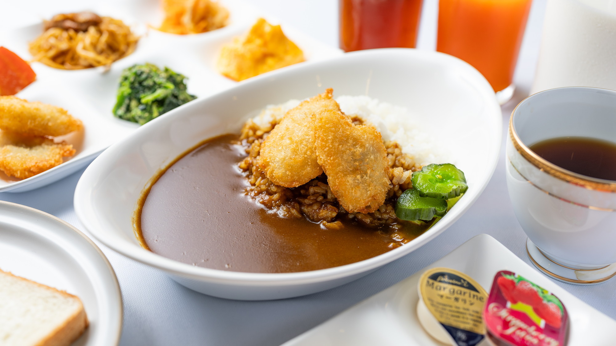 無料朝食ビュッフェ