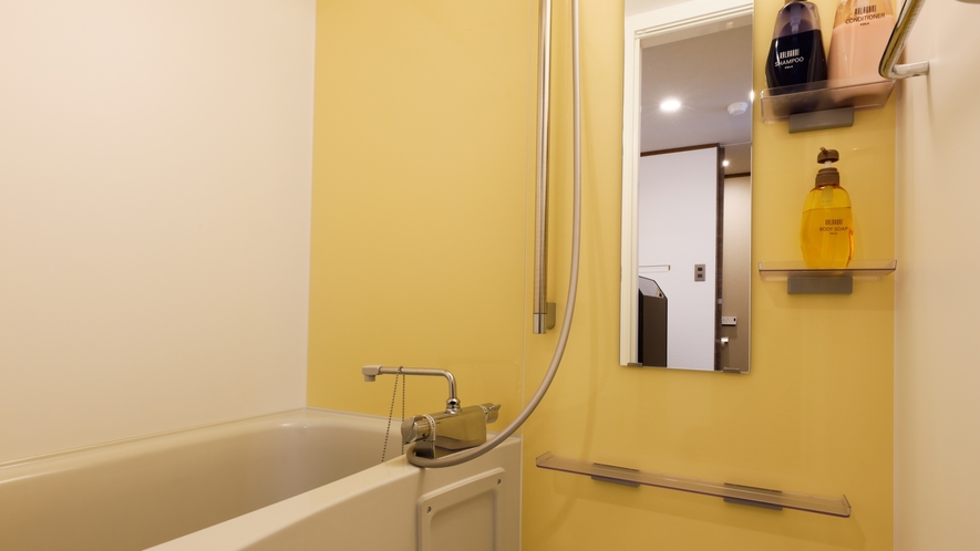 ■2階〈お風呂〉セパレートタイプのバスルームです