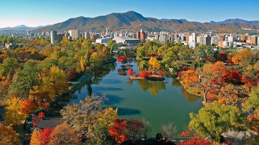 【中島公園】＜地下鉄南北線で約11分＞日本の都市公園100選に認定され、国の重要文化財もある憩いの場
