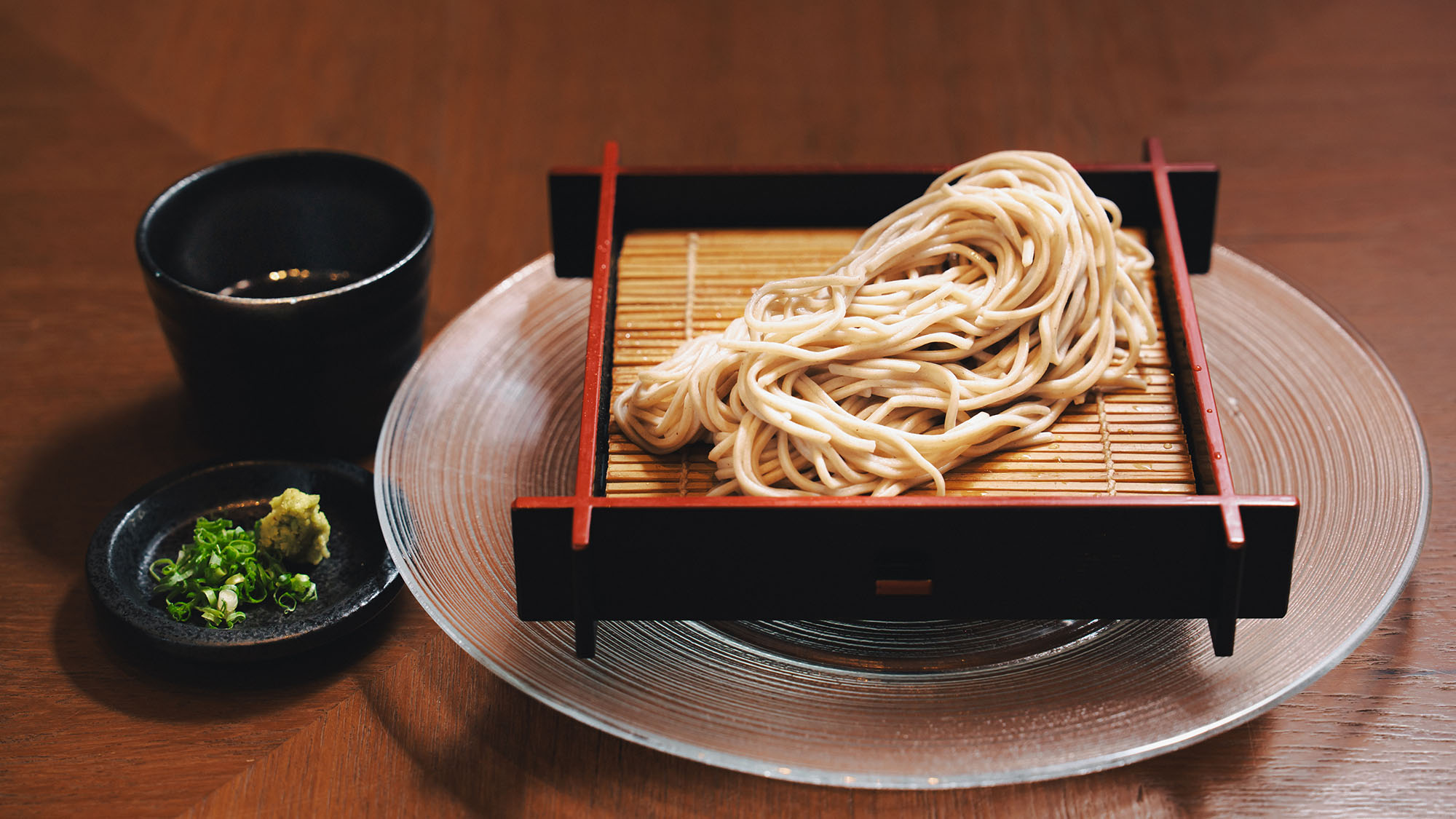 【ランチ】大好評のA5黒毛和牛を使用したメニューや、こだわりのお蕎麦、ボリューム満点の丼ぶりをご用意