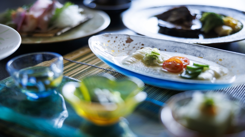 【夏の信州田舎料理】信州和牛スープ煮がメインの”川床月涼の膳”