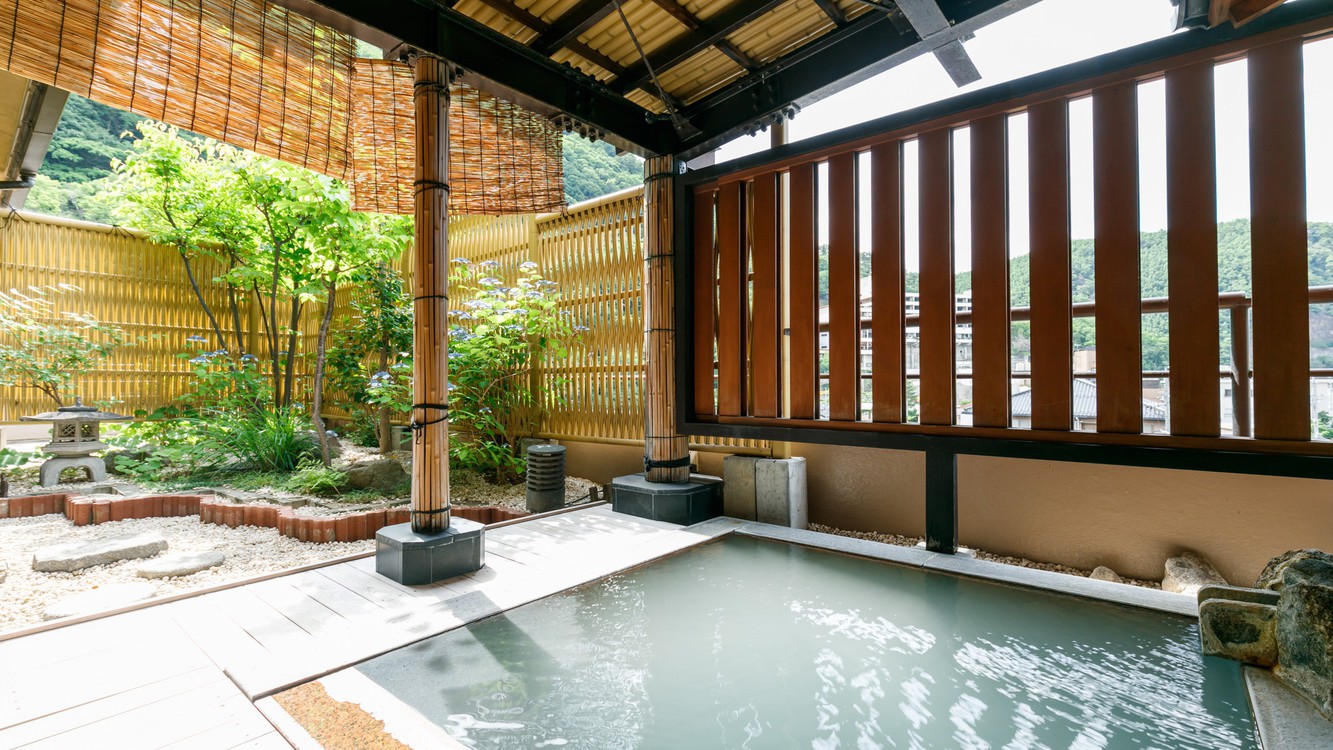 【夏懐石】千曲川の”鮎の塩焼き”と信州和牛スープ煮がメインの”川床月涼の膳”
