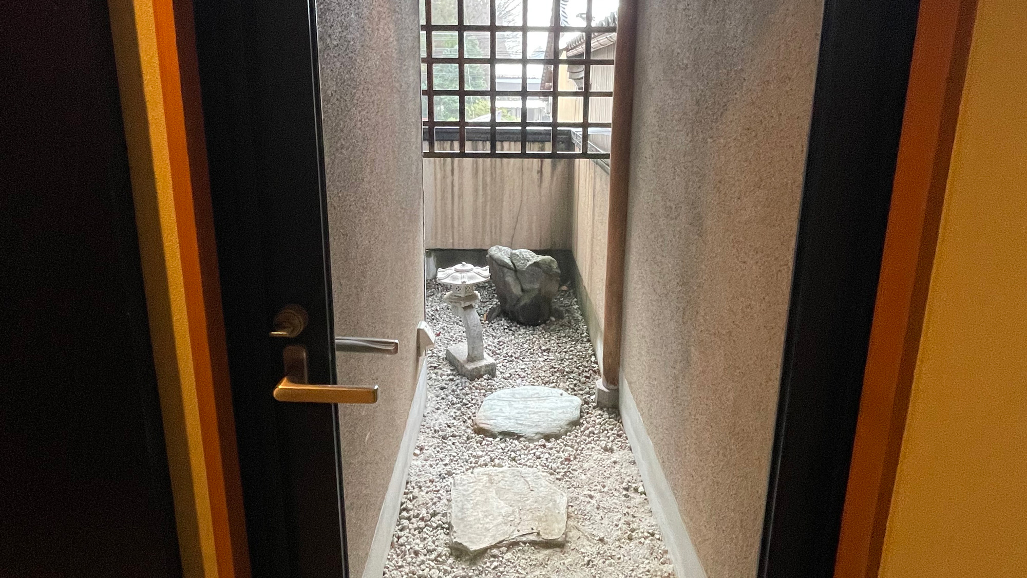 *【Zen（2F）一例】和を意識したスペースがお部屋の周りに広がっています