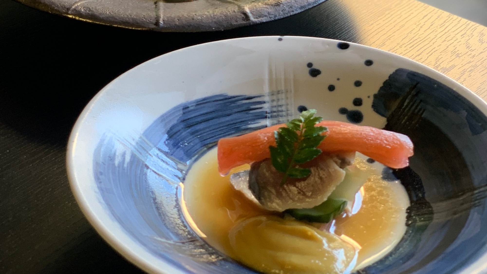*【夕食一例】彩り豊かな料理は視覚でもお楽しみください。