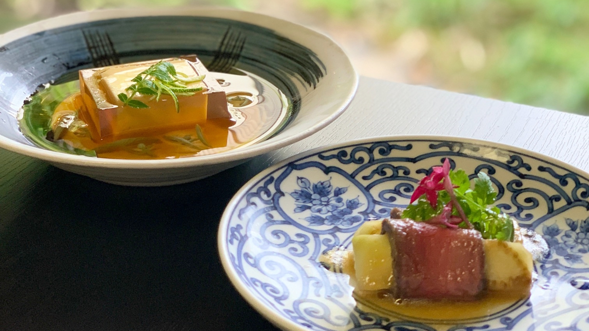 *【夕食一例】美しい盛り付けで提供する和の食事をお楽しみください。
