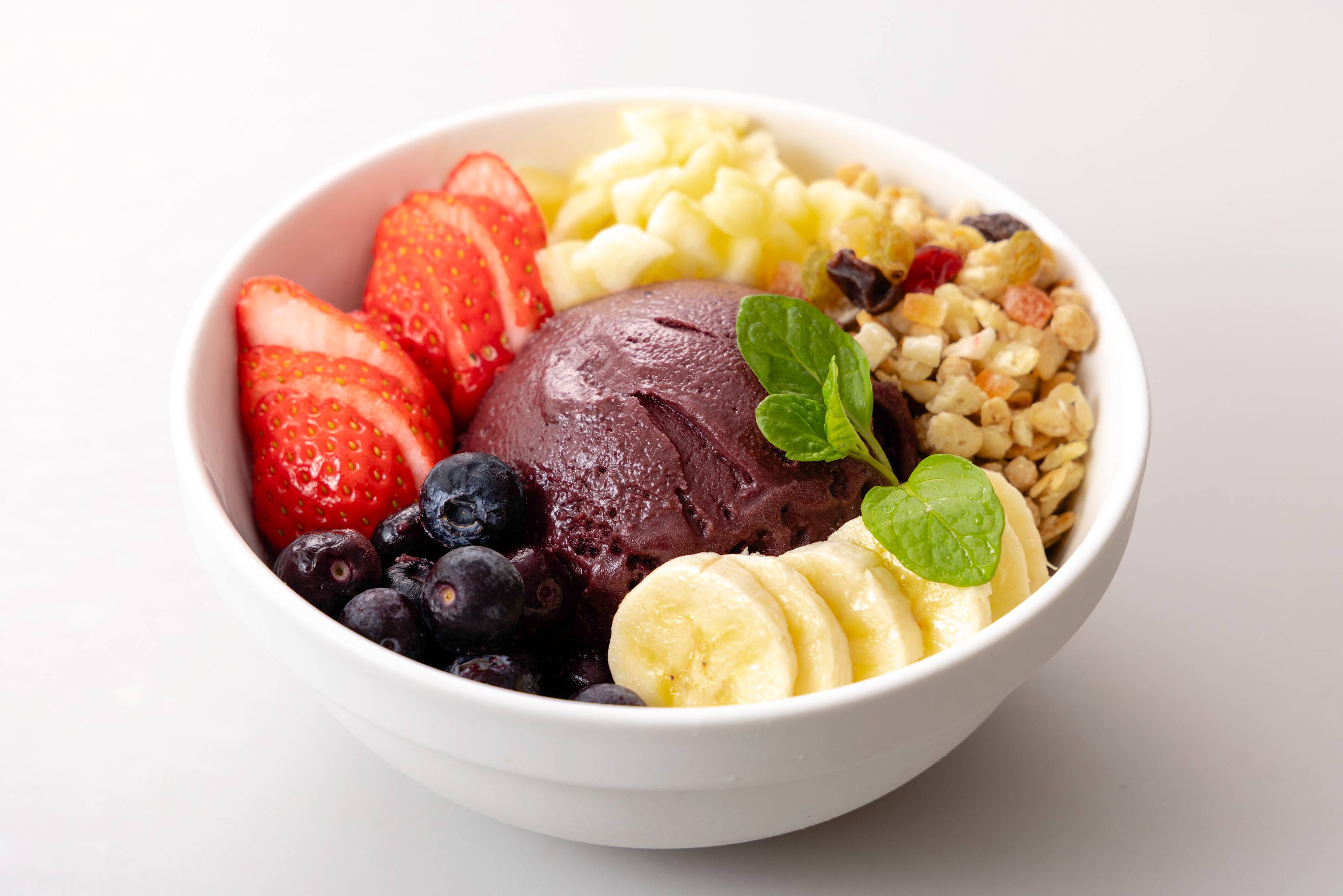 朝食メニュー　アサイーボウル