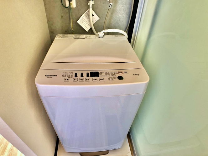 ＜全室共通＞無料で利用できる洗濯機とガス乾燥機付き（洗剤あり）