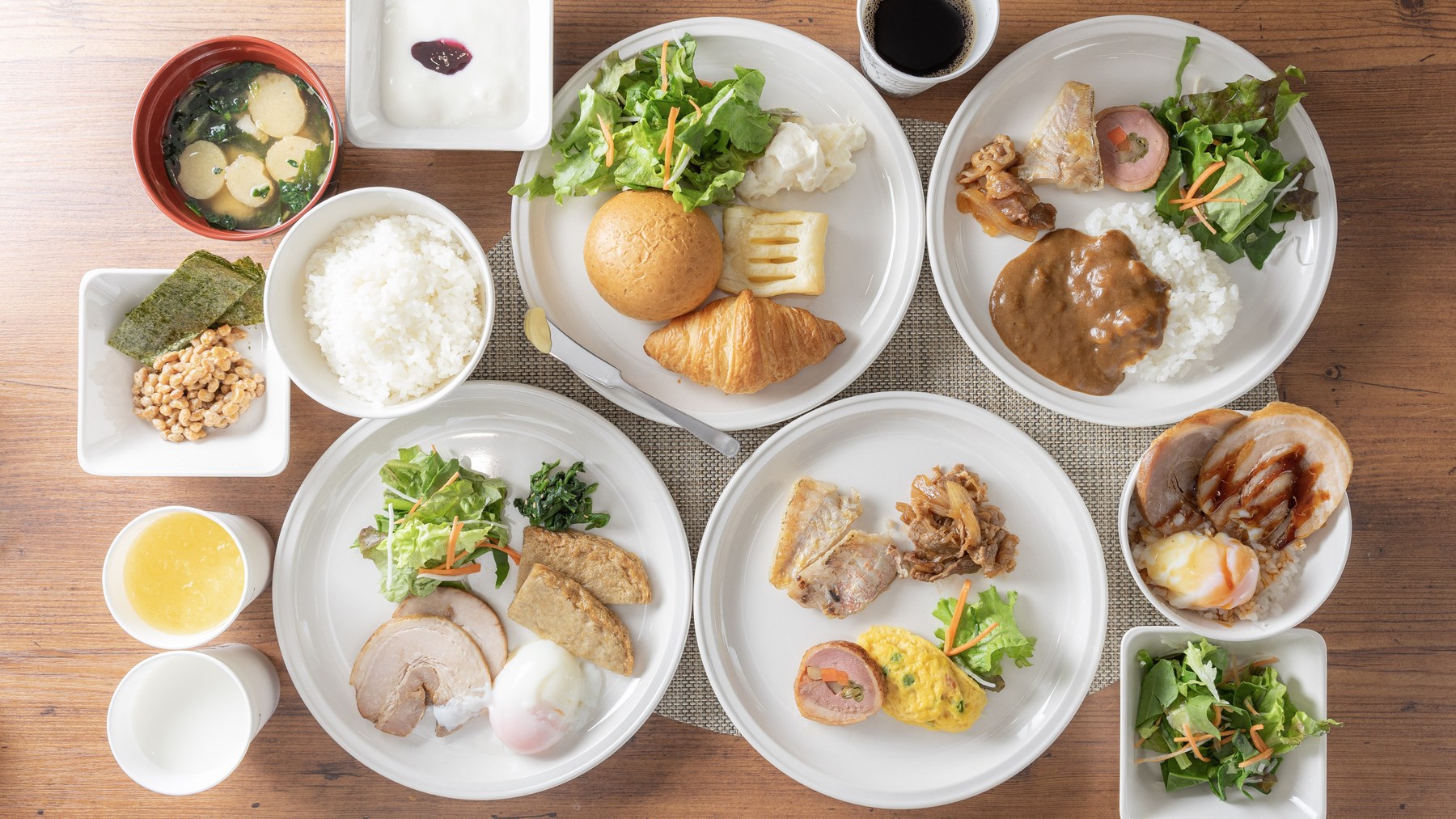 【連泊】土日・日月2連泊プラン☆天然温泉＆焼きたてパン朝食ビュッフェ付