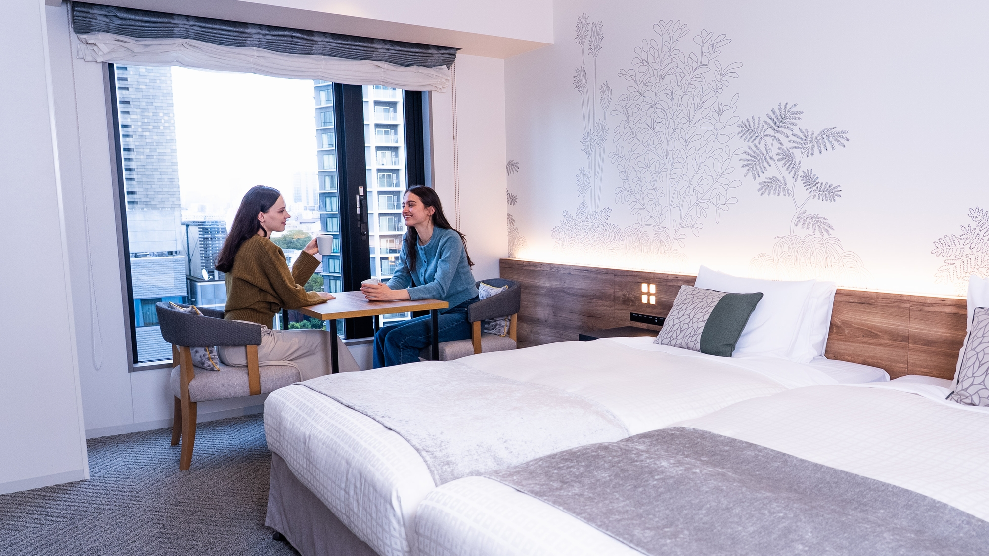 ◆スーペリアツイン 32平米｜3名でもゆったりとご利用頂けます（3名利用時は内1名エキストラベッド）