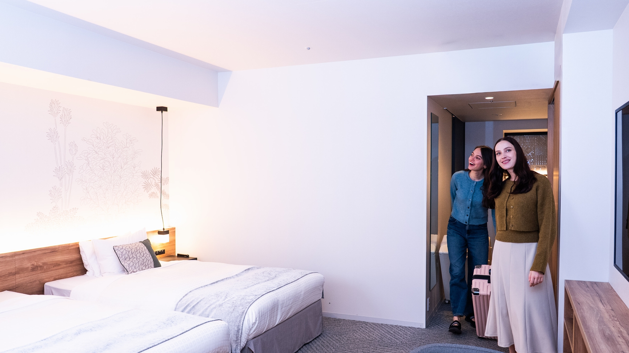 ◆デラックスツイン41平米｜広々としたお部屋でご家族やグループでの長期滞在におすすめです♪