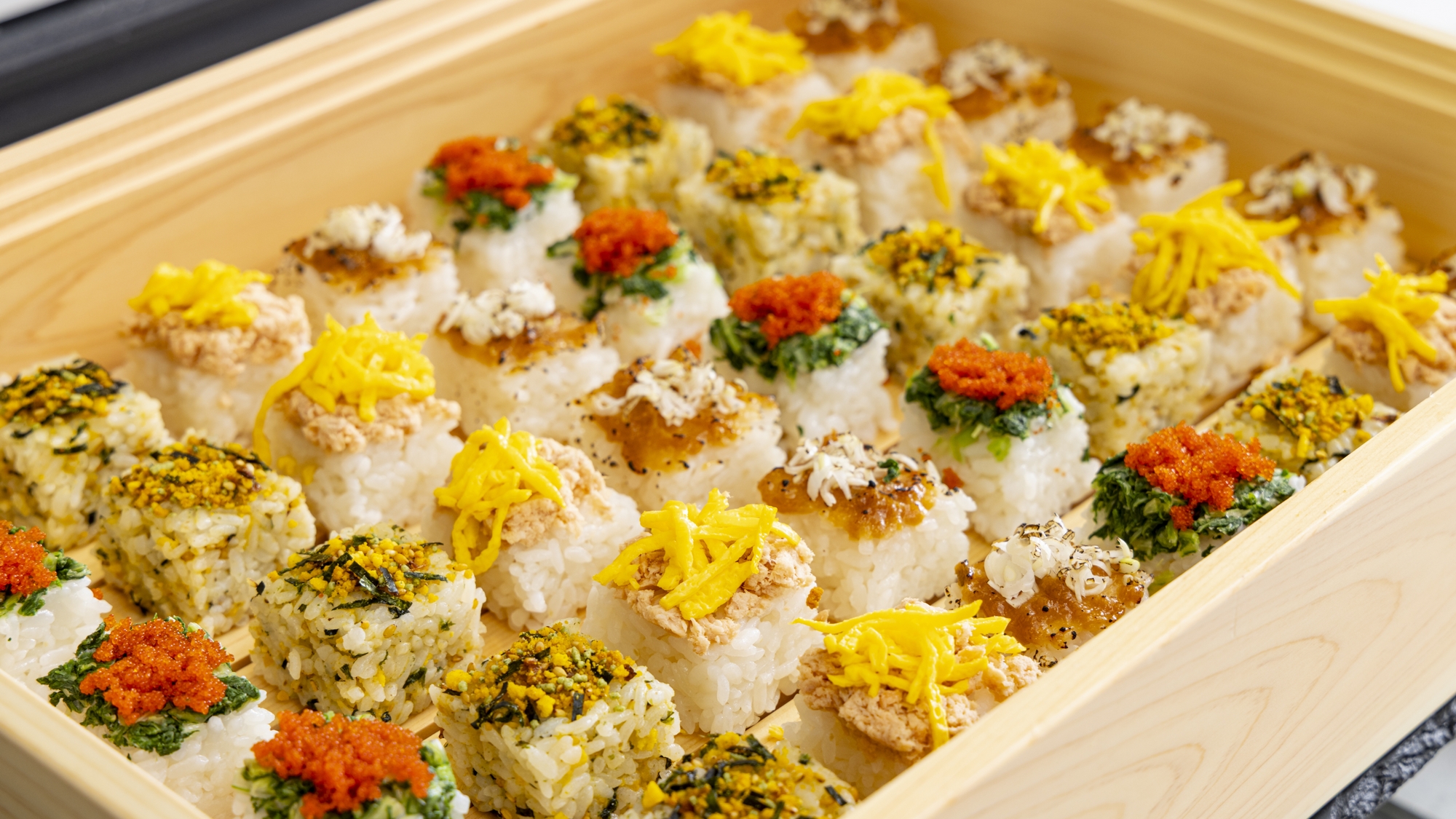 ◆朝食ビュッフェ｜スクエアおにぎり