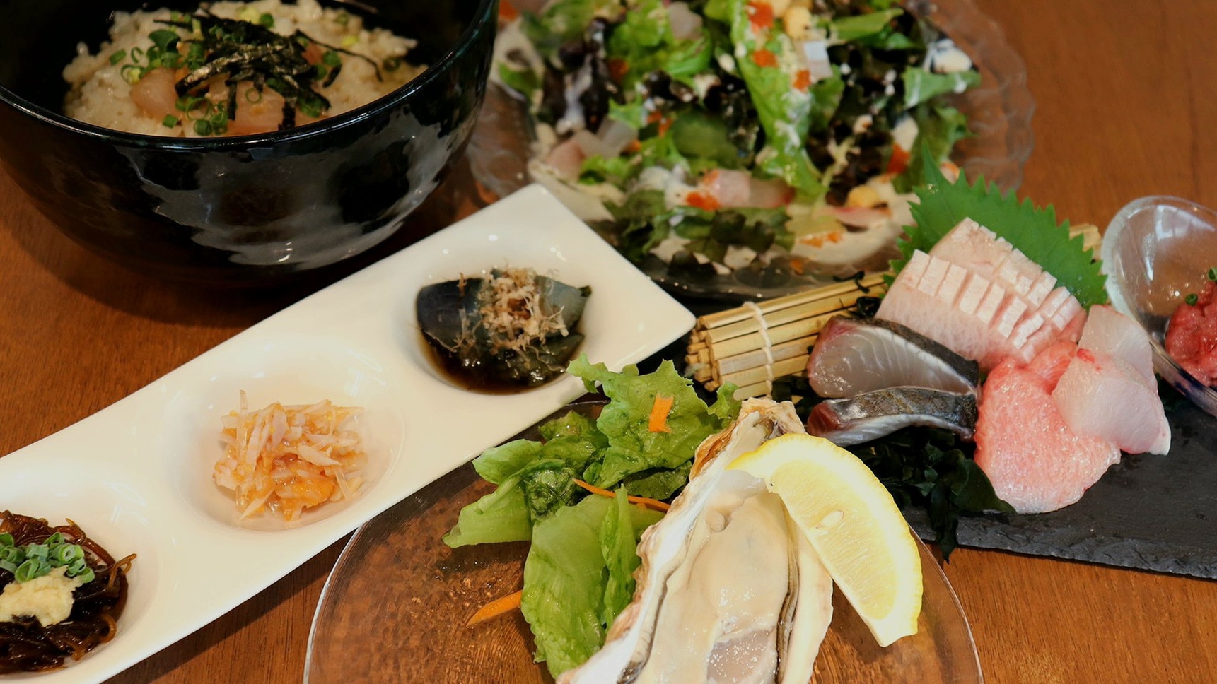 【楽天スーパーSALE】5％OFF【夕食付】海鮮居酒屋「Sea-lia」で味わう美味しい海の幸！