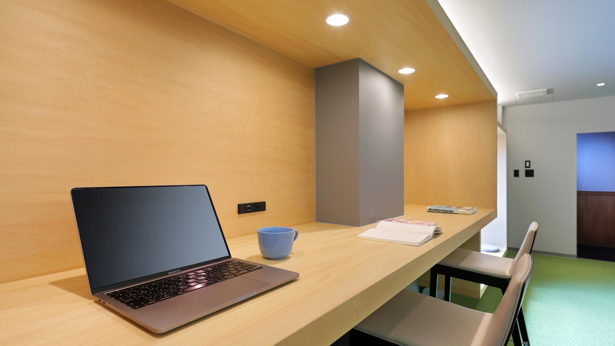 フォレストラウンジ