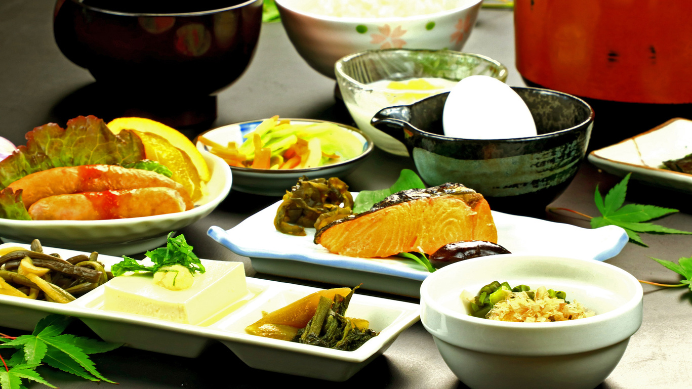 【朝食付】草津温泉の散策に好立地♪源泉100％かけ流し＆お部屋でゆっくり食べる体に優しい日本の朝ご飯