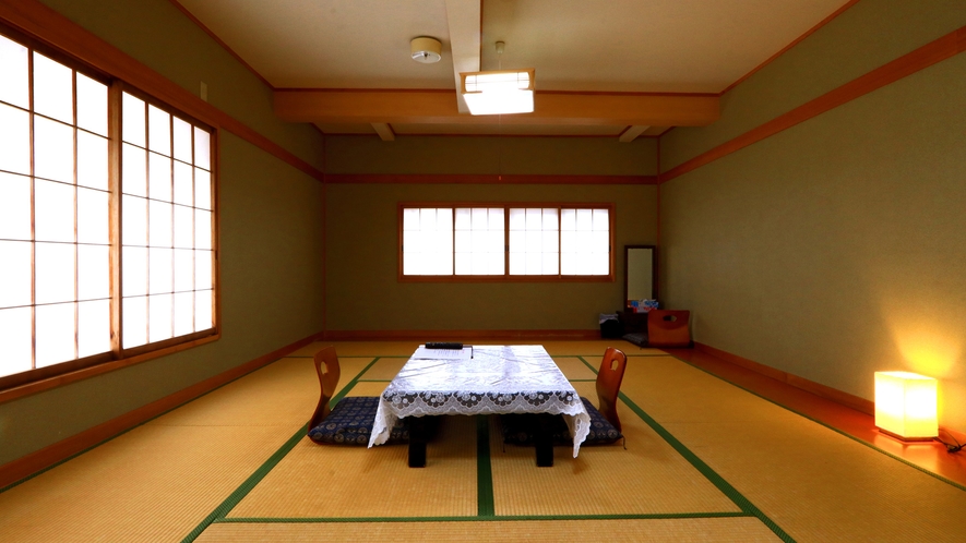 広々とした和室10畳のお部屋です。