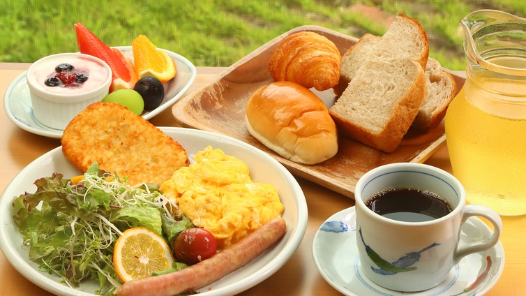 ★【一泊朝食】自家製米と香ばし味噌汁の和朝食付き。美人の湯八方温泉は何度でも入浴可能♪