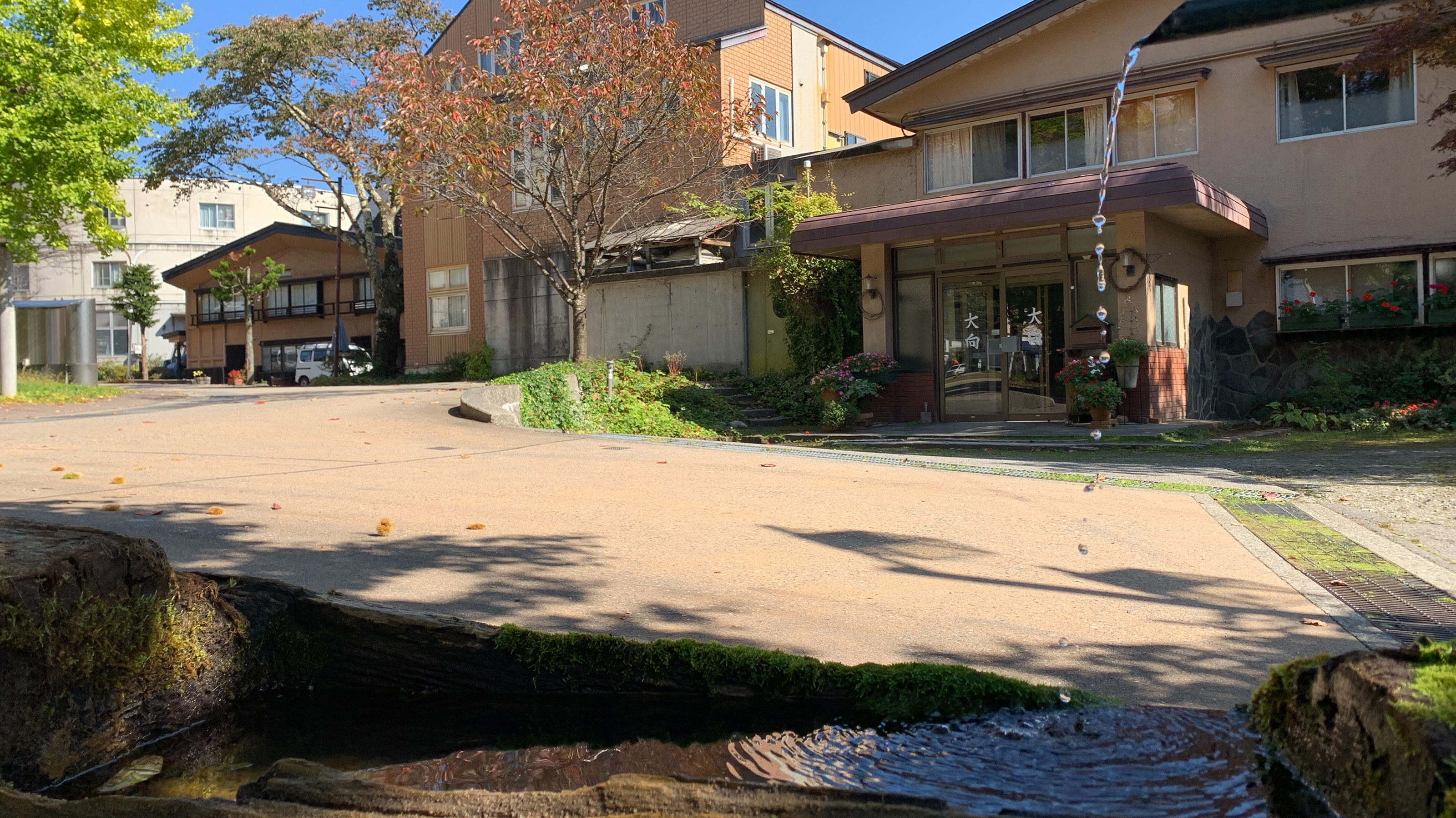 【外観】白馬名水の目の前にあります