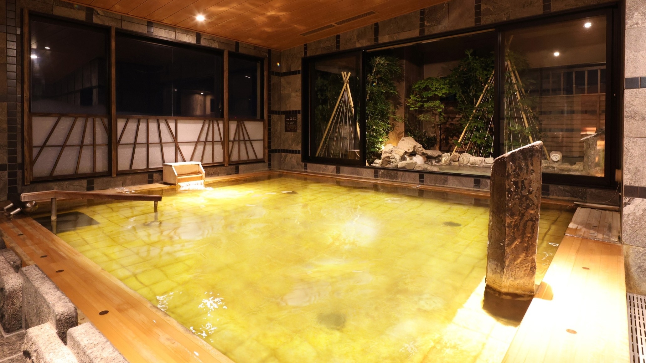 ★楽天限定ポイント10倍★泊まって貯める感謝プラン【素泊り】