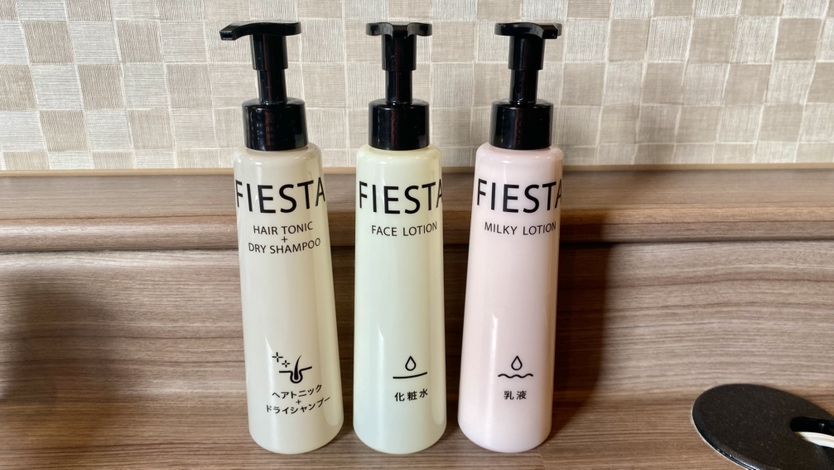 男性大浴場アメニティ：ヘアトニック+ドライシャンプー、化粧水、乳液