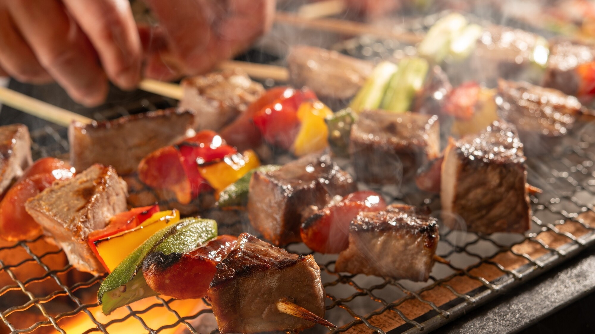 夏のスタミナ肉祭り◆ライブキッチンで名物肉料理食べ放題◆[9/30迄]和洋中ビュッフェプラン2食付