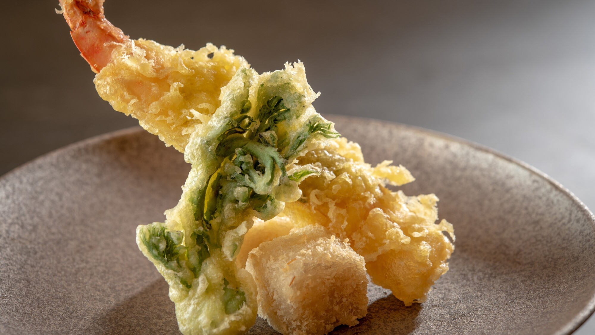 山翠会席＜2026年春＞揚げ物「海老湯葉巻き他」