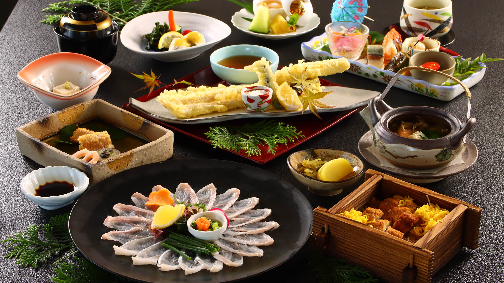 【あなご尽くし】刺身を筆頭に様々なアナゴが色とりどり！