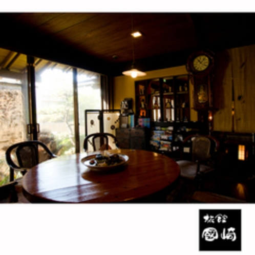 談話室でくつろぎのひととき。