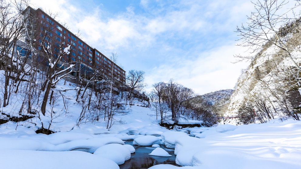 【12〜2月季節限定】雪の夜を彩る冬ミモザ〜夕食時に乾杯用カクテル付き◆1日10室◆2食付