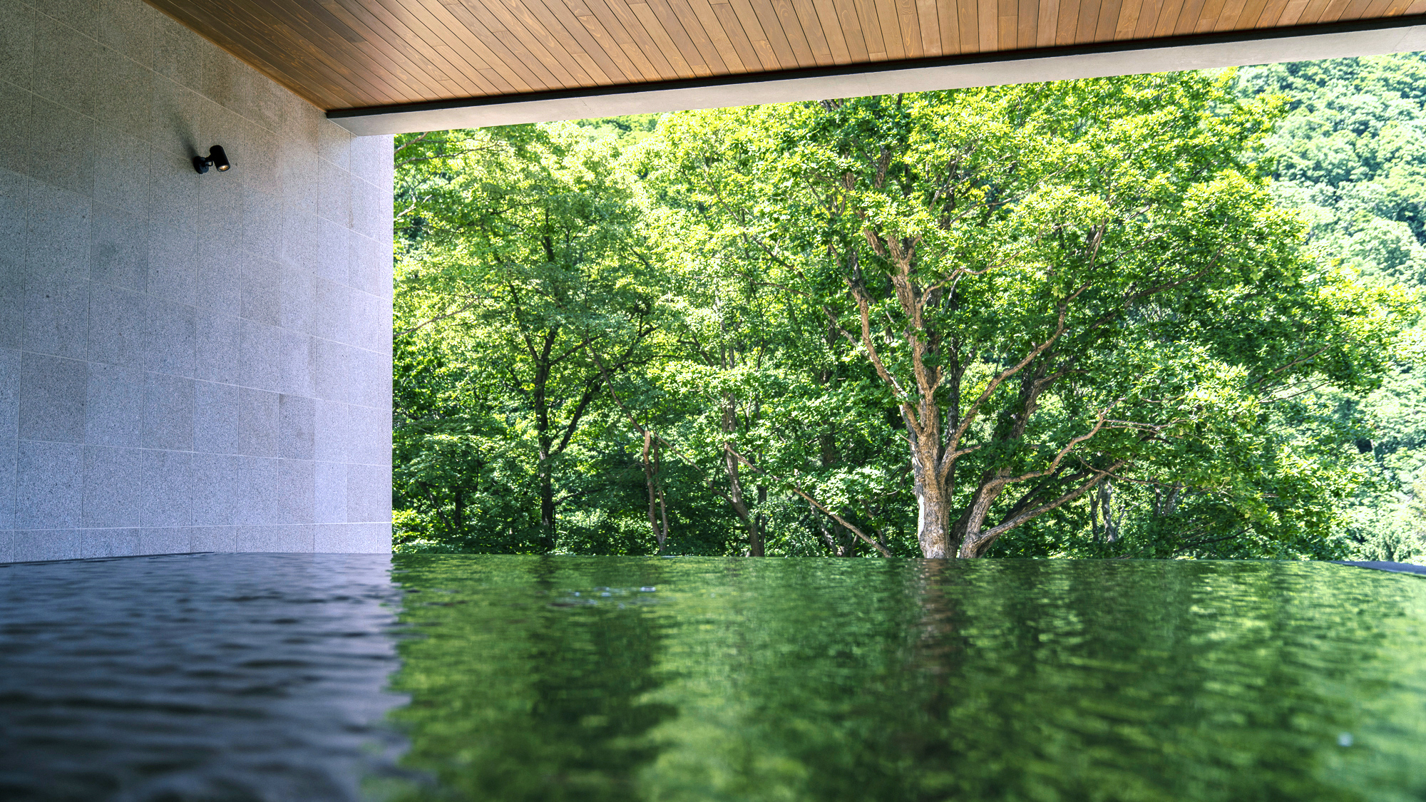 【男性大浴場】インフィニティ露天風呂