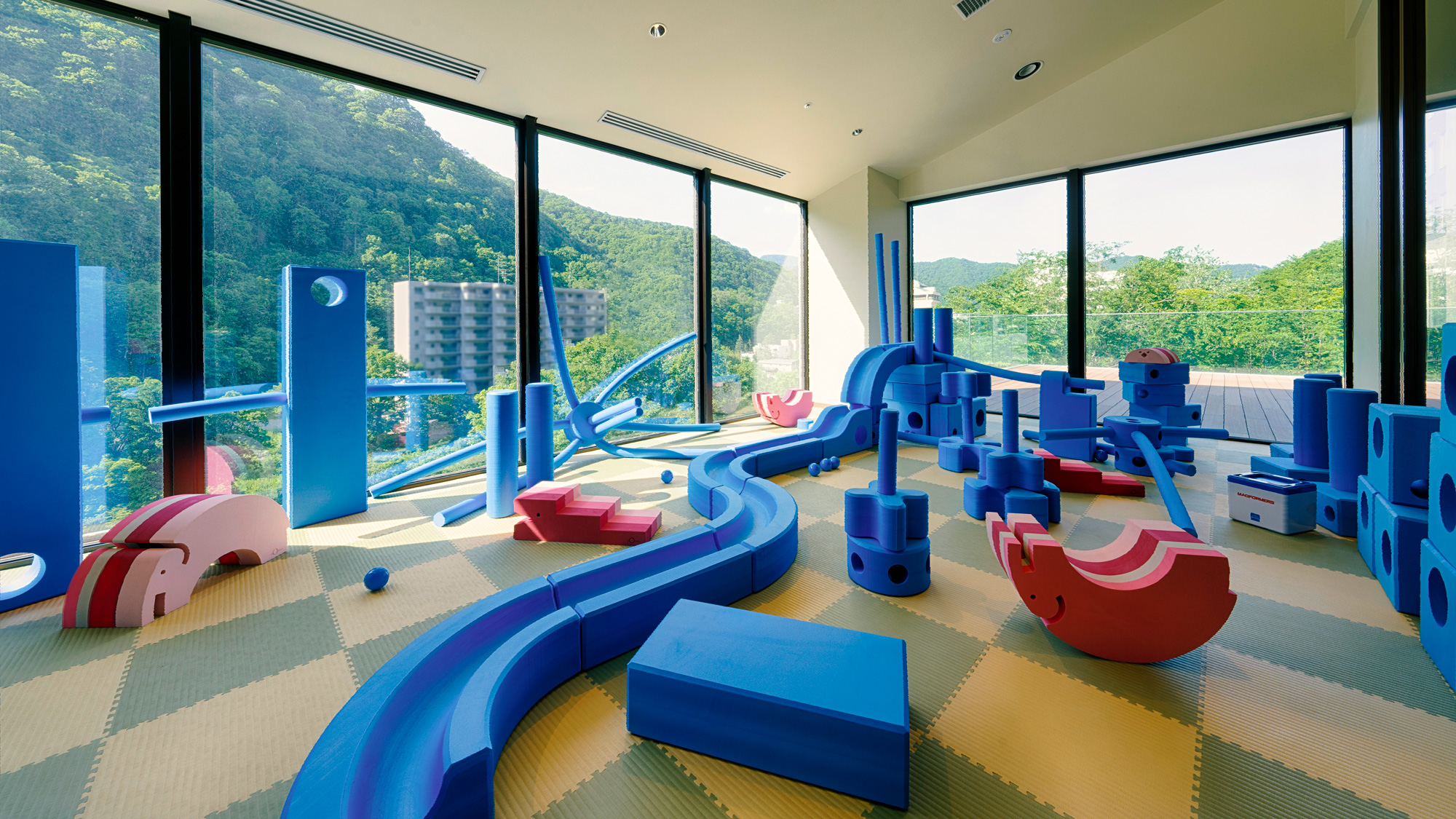 【キッズスペース】レストラン横にございます