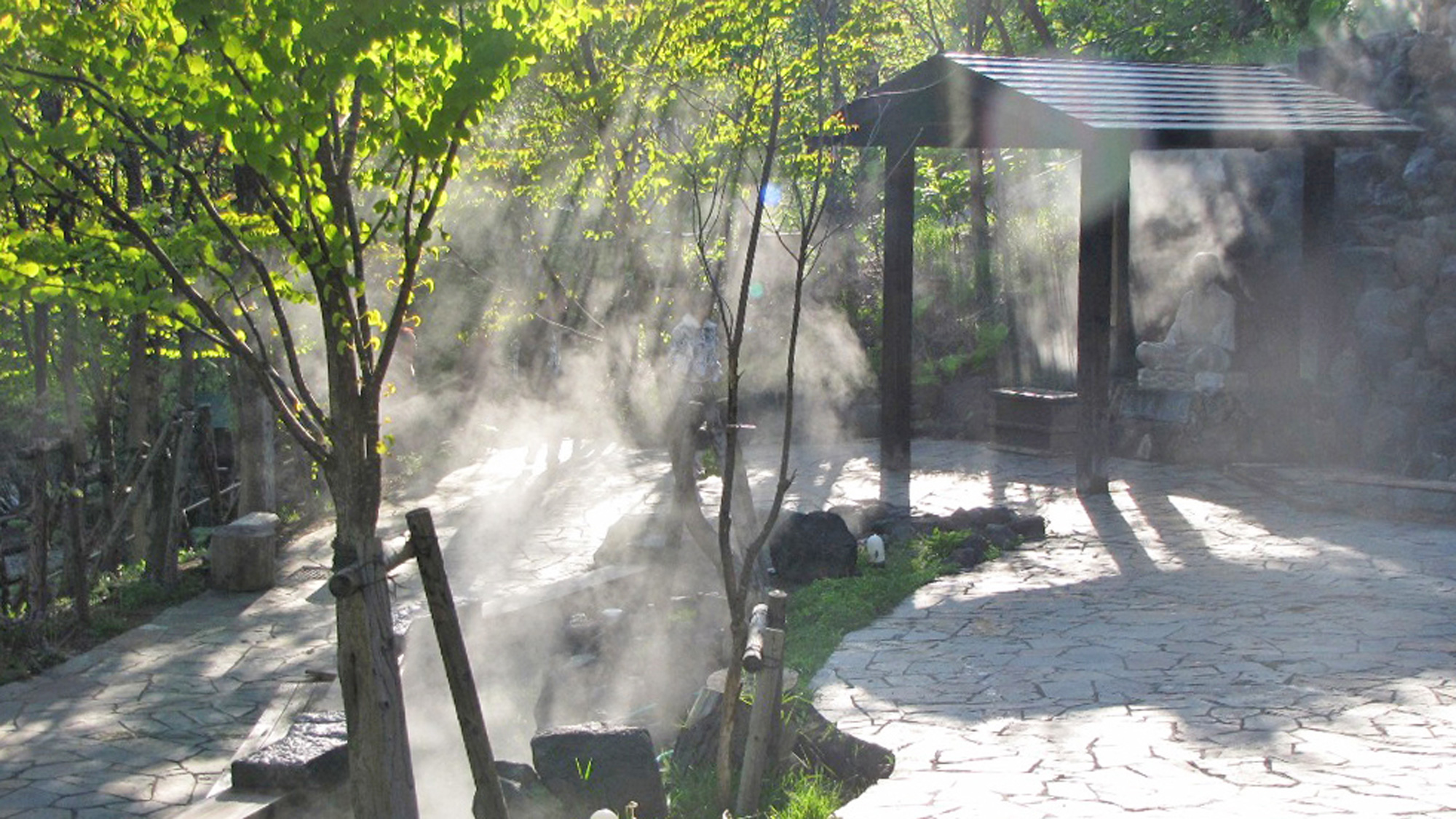 足湯や手湯が楽しめる定山源泉公園