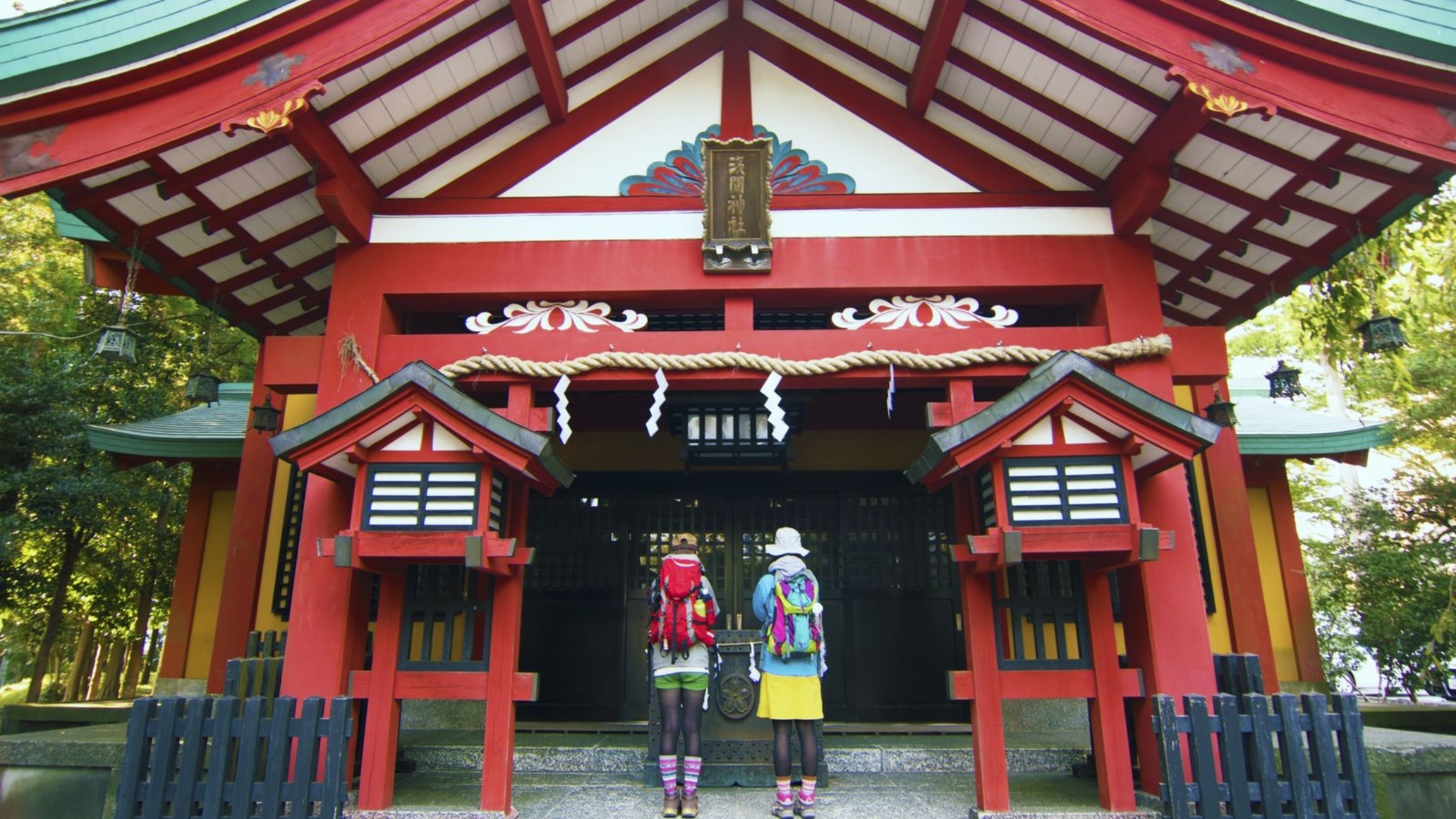 ■新橋浅間神社(写真提供＊御殿場市産業スポーツ部観光交流課)
