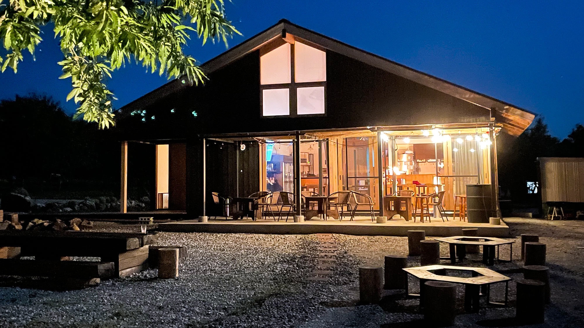 【素泊】隠岐空港から車で約3分！クヌギ林に囲まれた自然溢れる場所で心身共にリフレッシュ