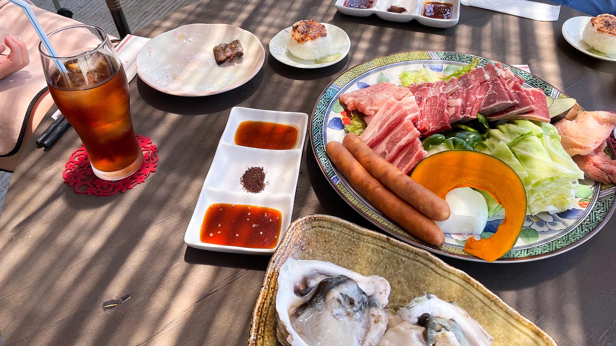 ・【BBQ】隠岐牛や旬の新鮮な魚介類、地元野菜などをご提供いたします
