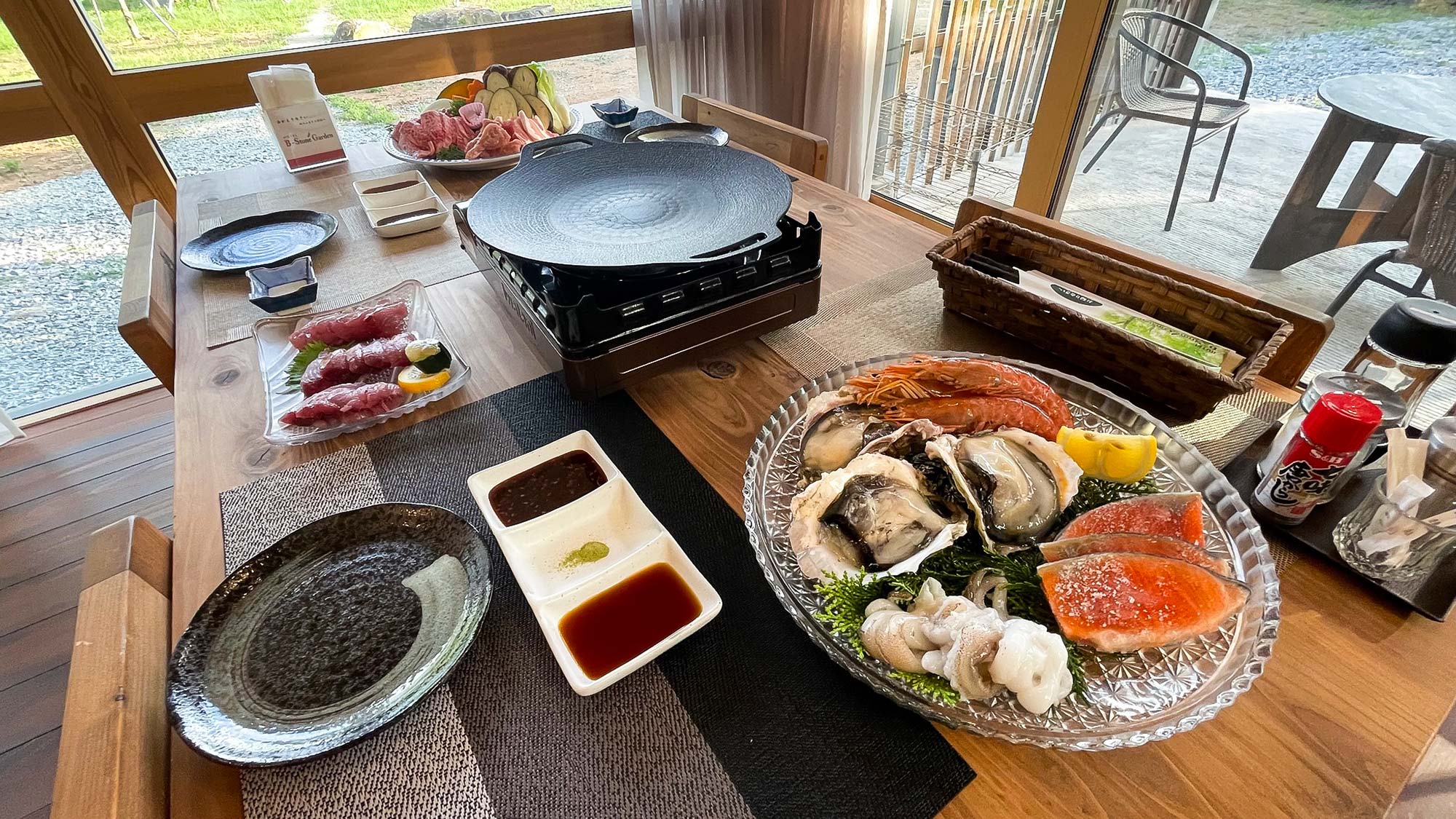 ・【鉄板焼き一例】きっとご満足いただける豪華な材料を人数分ご用意いたします