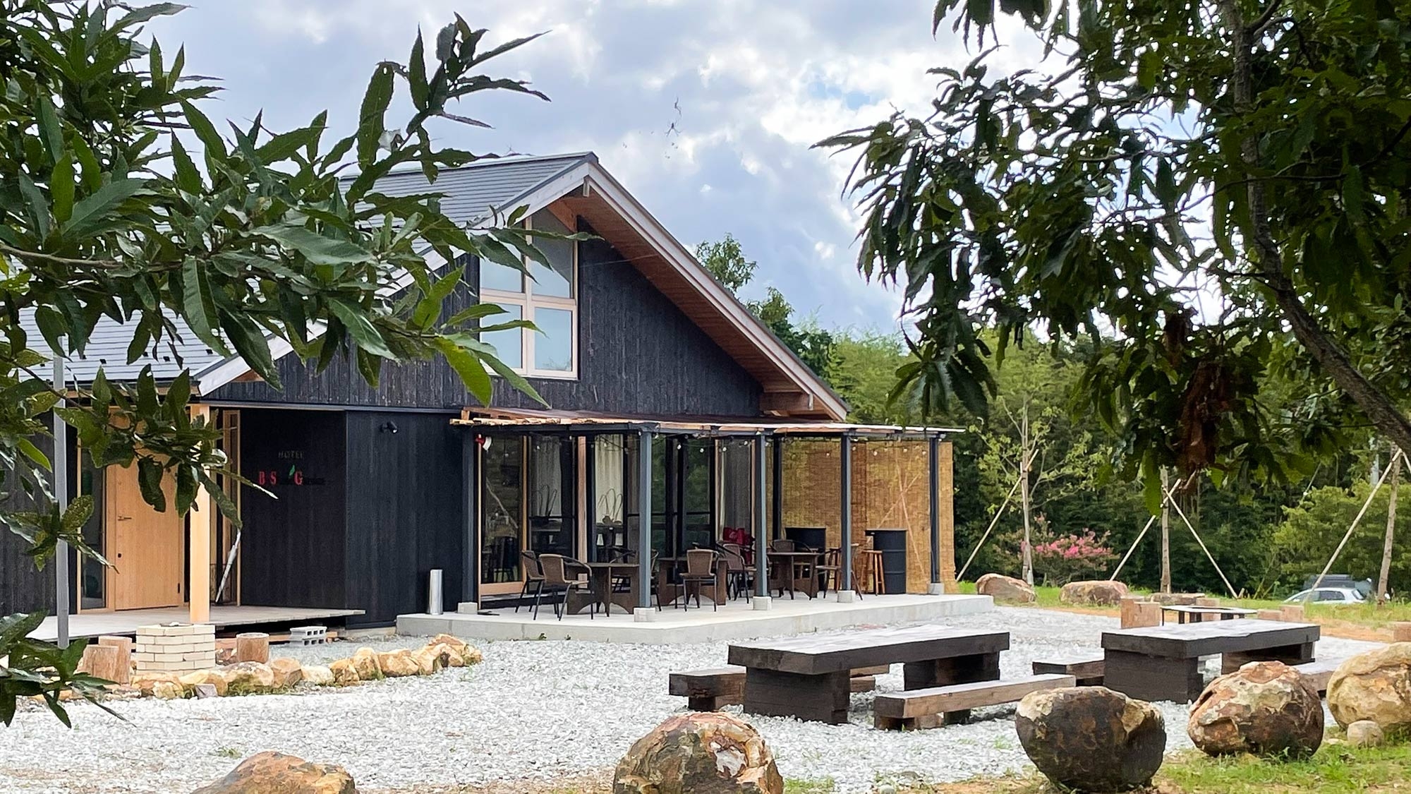 ＨＯＴＥＬ　Ｂ−Ｓｔｏｎｅ　Ｇａｒｄｅｎ＜隠岐諸島＞