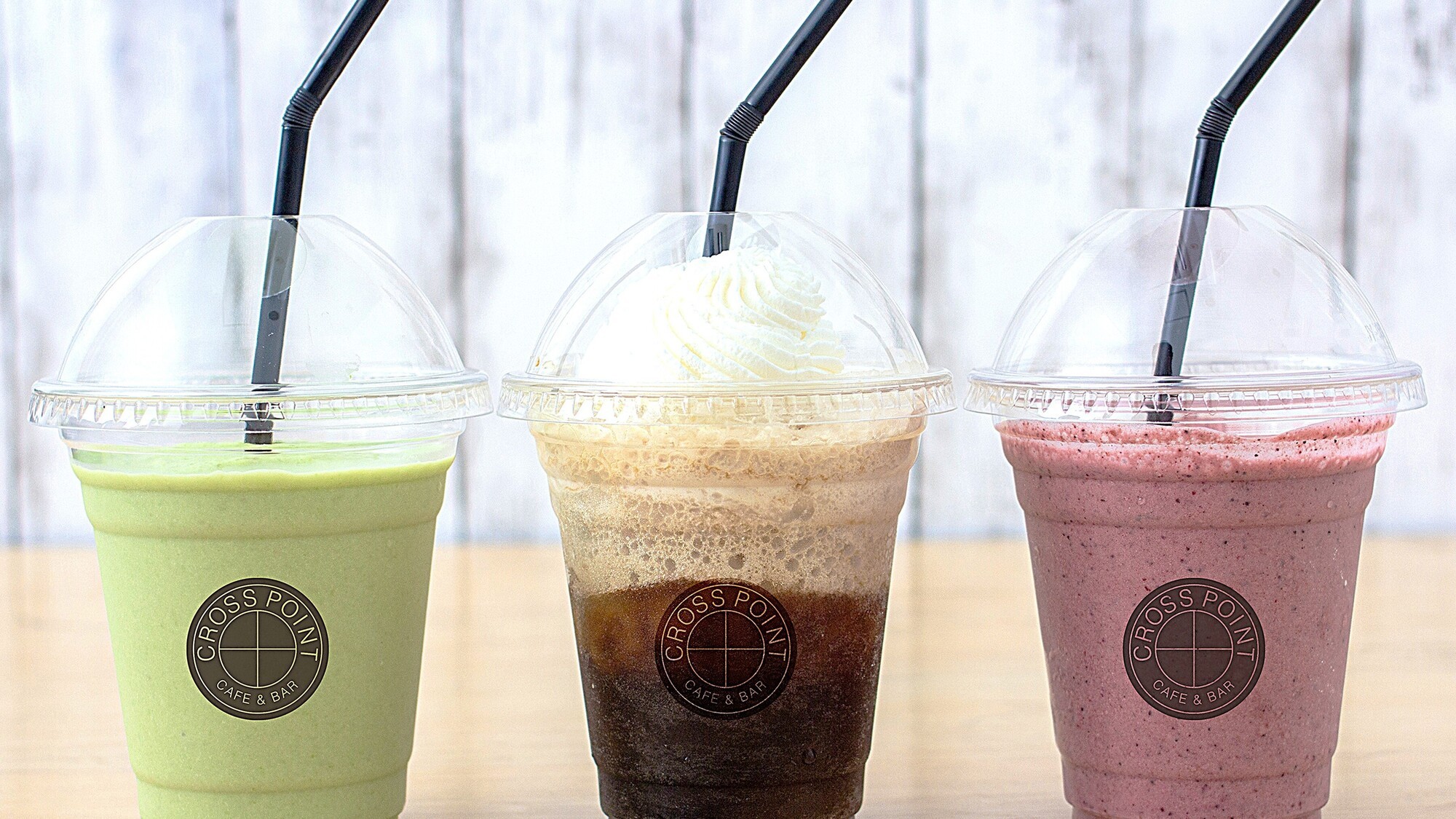 ♢カフェタイム・イメージ：3種類のオリジナルスムージー