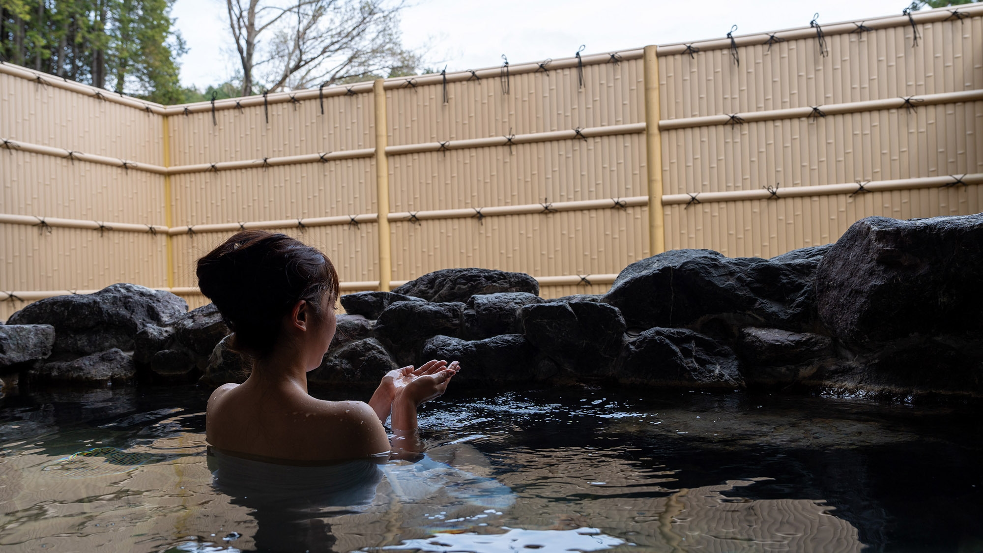 【カップル、ご夫婦限定】お二人の京都旅行をさらに素敵に。豪華特典付プラン《信楽焼の客室露天風呂付》