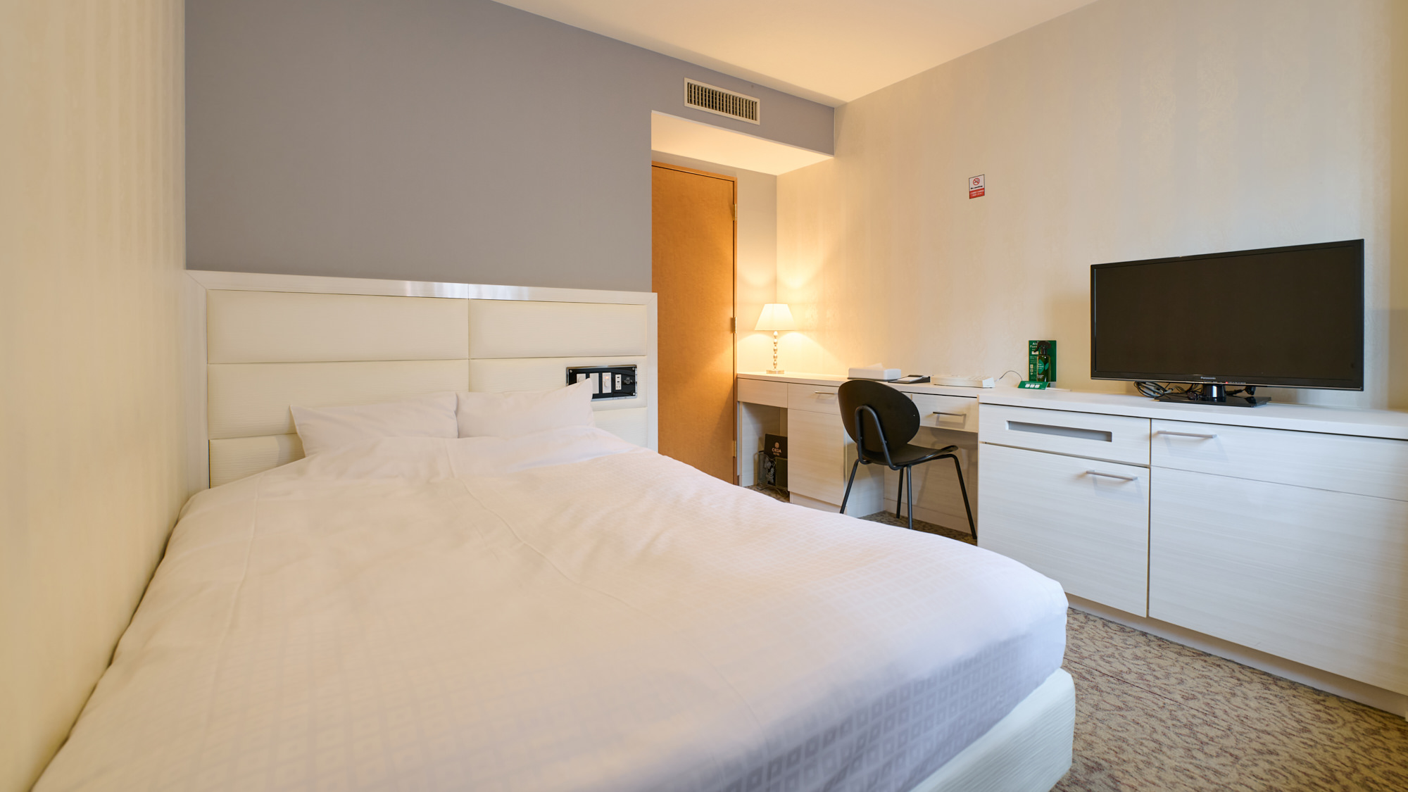 【ソファ有スーペリア】20平米/ユニットバス