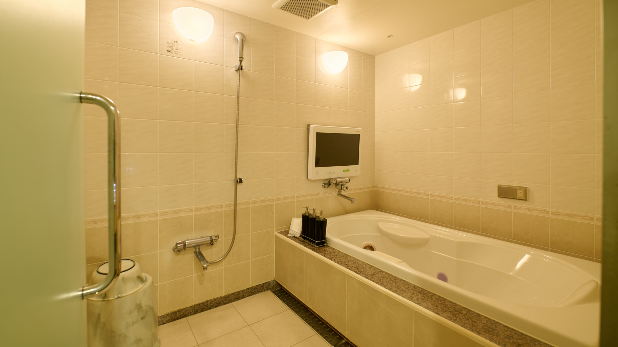 【オルダスイート・ツイン】45平米バストイレ別