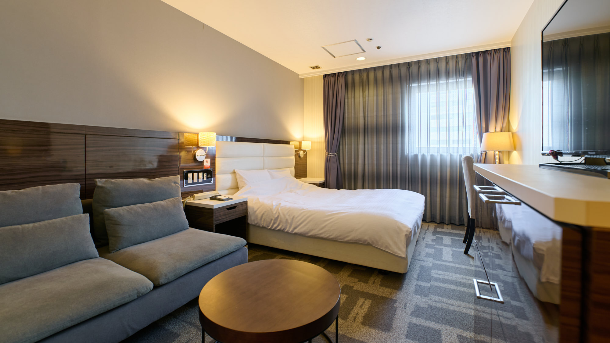 【ソファ有スーペリア】20平米/ユニットバス