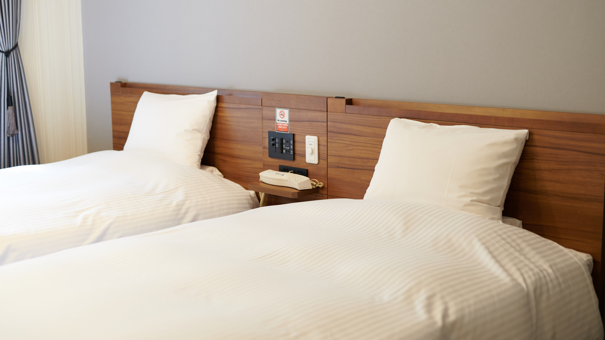 【ジュニアスイート・ツイン】30平米バストイレ別