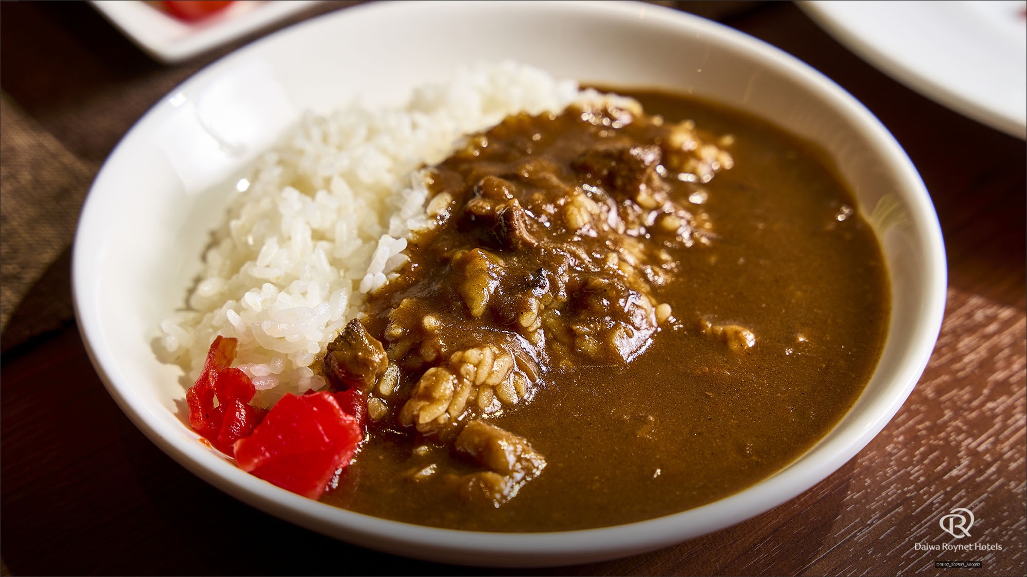 【Hotel’s Choice】お部屋タイプはホテルについてからのお楽しみ！ 〜朝食付〜