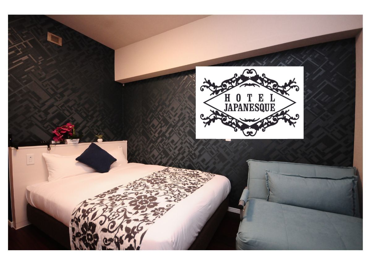 【モデレートダブル・プールビュー（喫煙）】