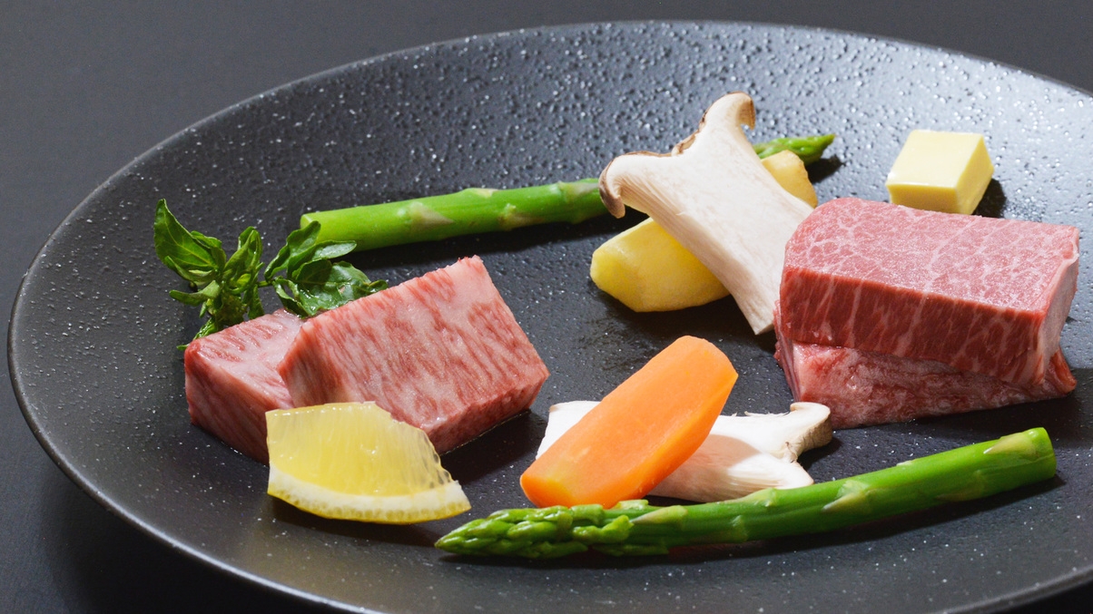 【秋冬SALE】お部屋食◆露天風呂付き客室・神戸牛シャトーブリアン会席・基本プランが特別価格♪