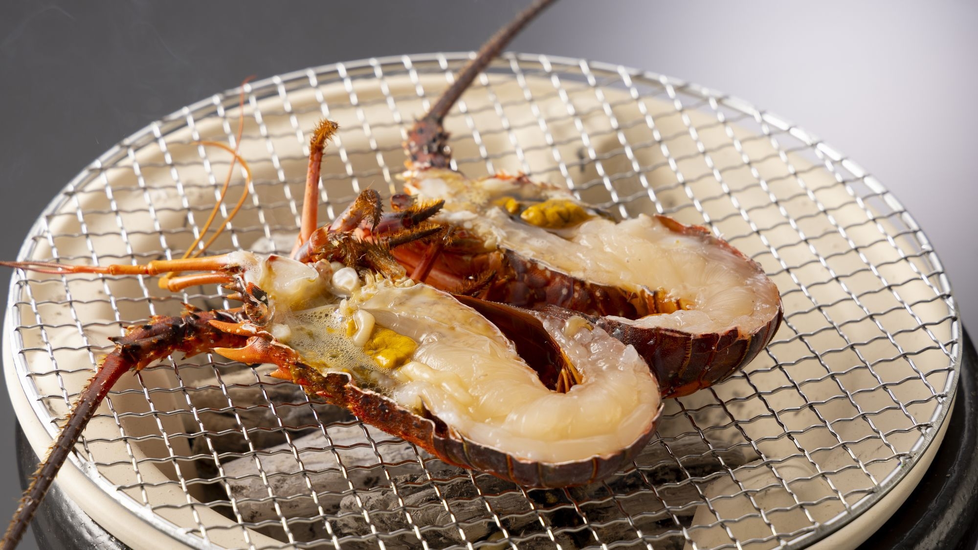 【期間限定】＜ビュッフェ＞炭火で味わう伊勢海老〜贅沢美食体験の旅〜