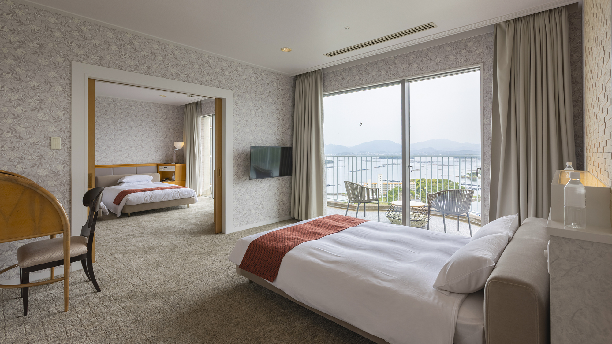 客室：インペリアルスイートルーム