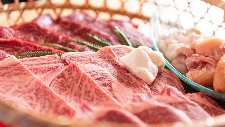 ・【食べ比べ】近江牛と飛騨牛を食べ比べ♪名産牛を贅沢に。BBQで楽しく美味しくご満喫ください